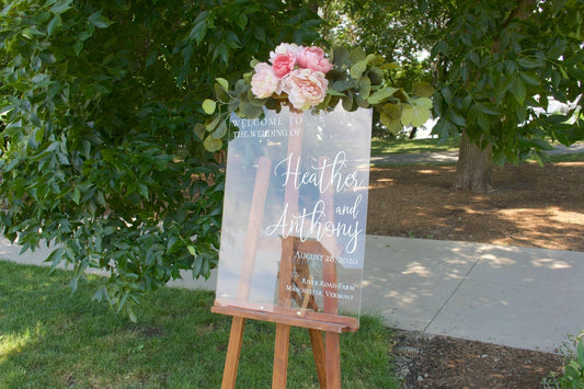 Acrylic event welcome sign. Customizable designs, fonts and dates for weddings, birthdays, bridal/baby showers, retirements or any other event you wish to celebrate. Place this sign at the entrance of your event to welcome your guests in style and simplicity. thequinnandcompany. www.thequinnandcompany.com.