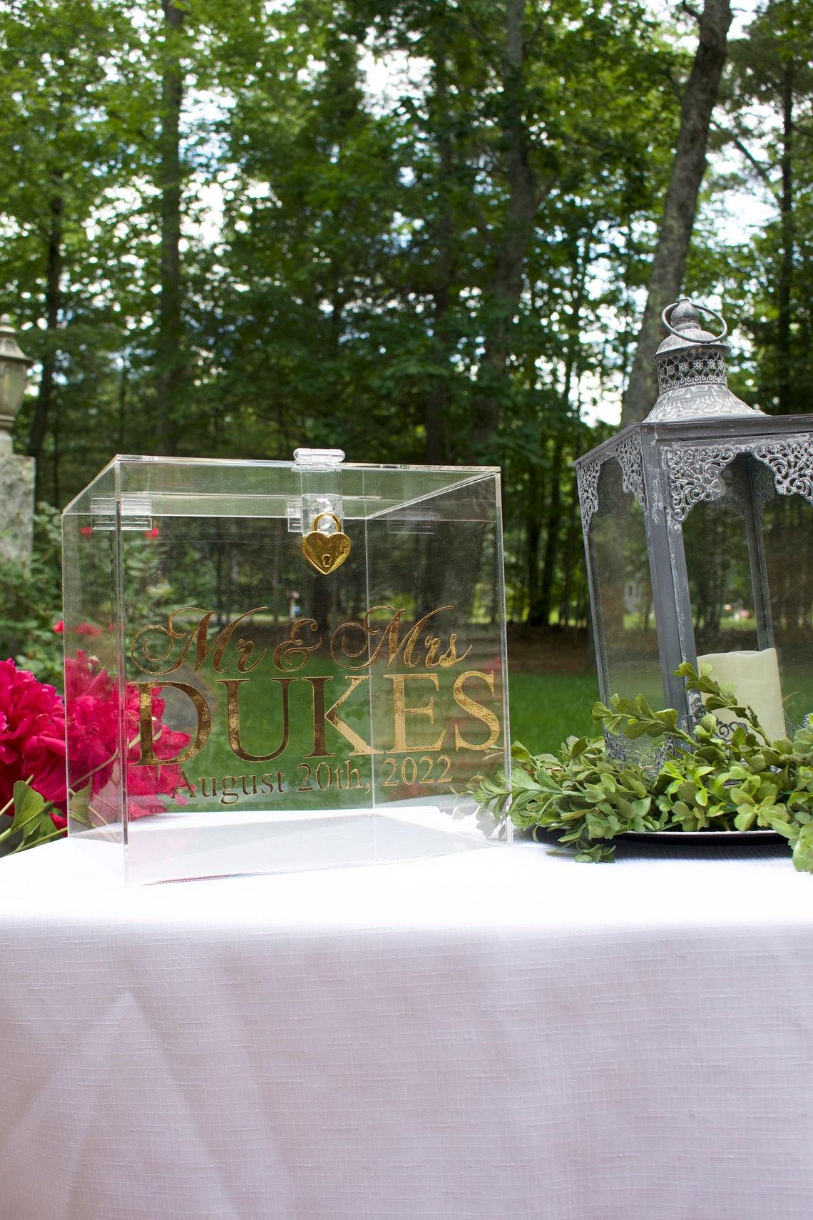 Acrylic card box with lock and key. Customizable designs and fonts made to keep celebratory cards, money or event donations safe and accessible. Place this beautiful card box anywhere your guests gather. thequinnandcompany www.thequinnandcompany.com