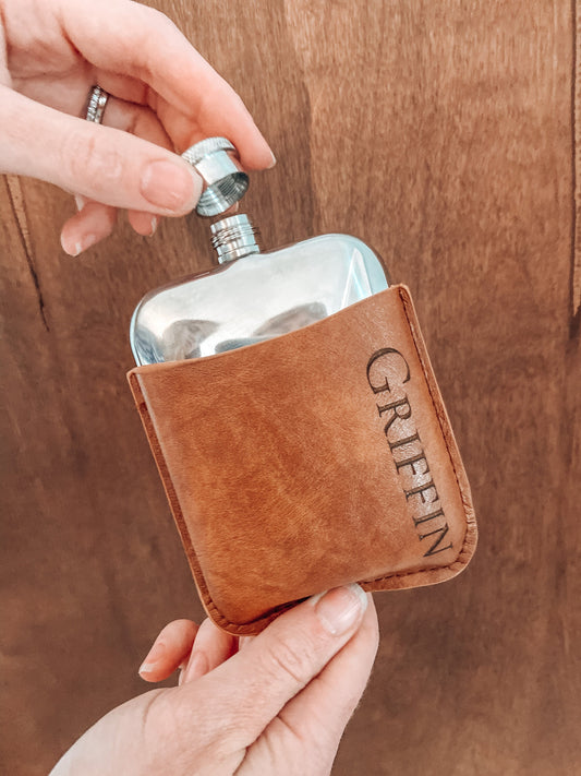 Groomsmen Flask Set, Engraved Flask, Monogrammed Flask, Leather Hip Flask, Flask For Groomsmen, Wedding, Engraved Dad Gift