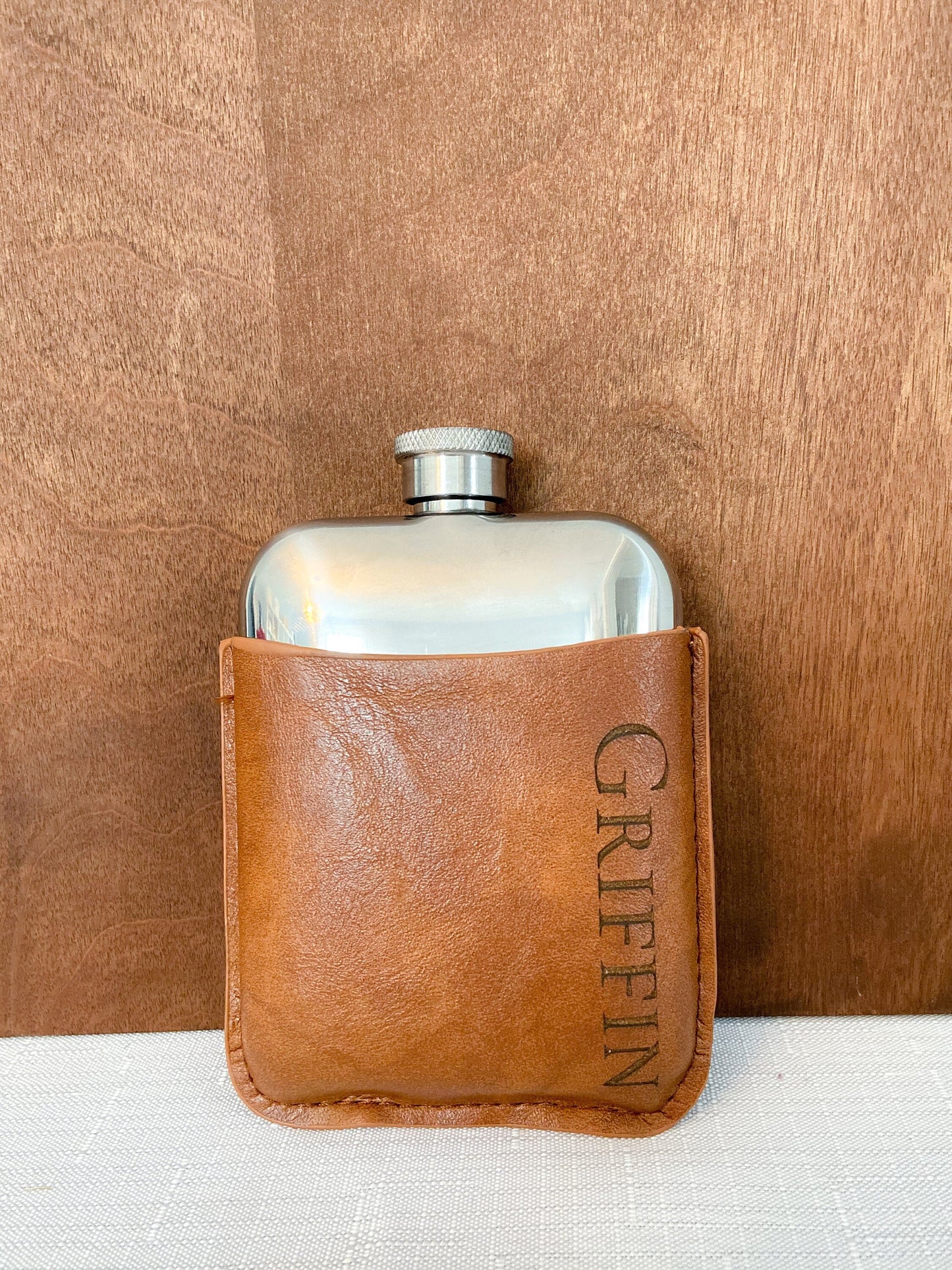 Groomsmen Flask Set, Engraved Flask, Monogrammed Flask, Leather Hip Flask, Flask For Groomsmen, Wedding, Engraved Dad Gift