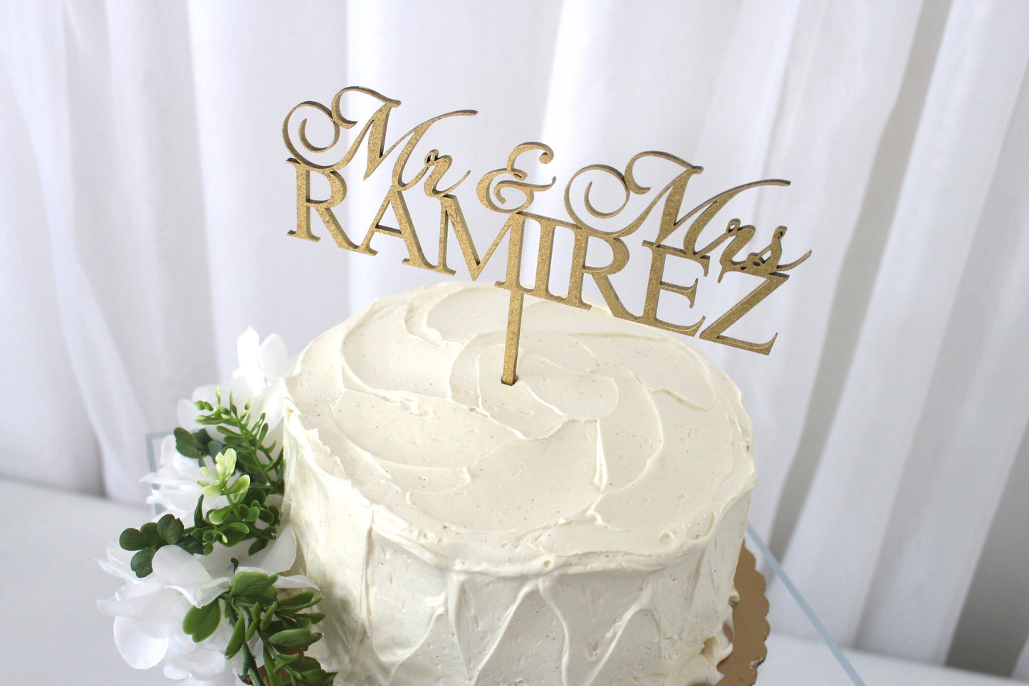 Personalized Wedding Cake Topper | Mr and Mrs Cake Topper | Wood Cake Topper | Bride & Groom